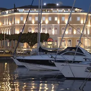 Отель Grand Ortigia