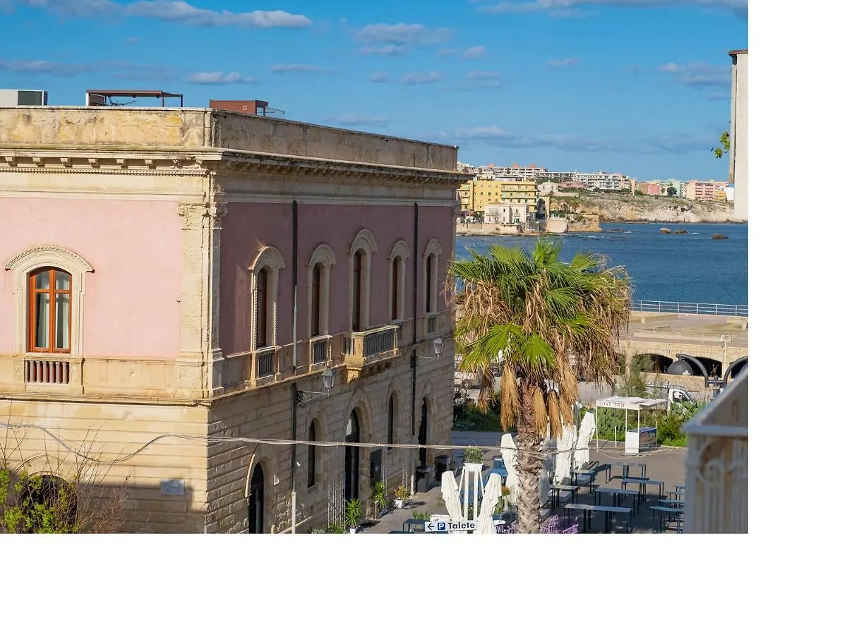 *** Bed & Breakfast Design 4 Rooms Syracuse Italy